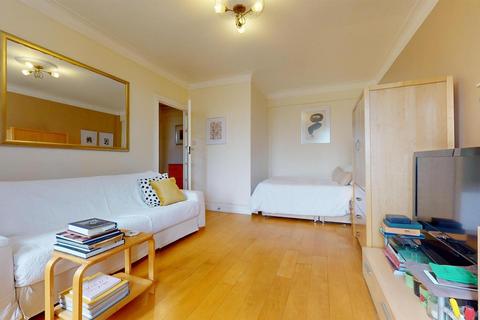 1 bedroom flat for sale, Pembroke Road, London W8
