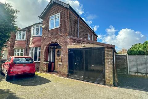 4 bedroom semi-detached house for sale - Tatton Road North, Heaton Moor, Stockport
