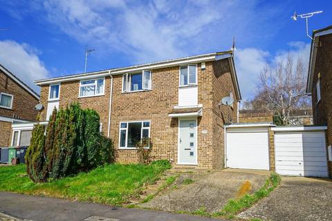 3 bedroom semi-detached house for sale, Himley Green, Leighton Buzzard