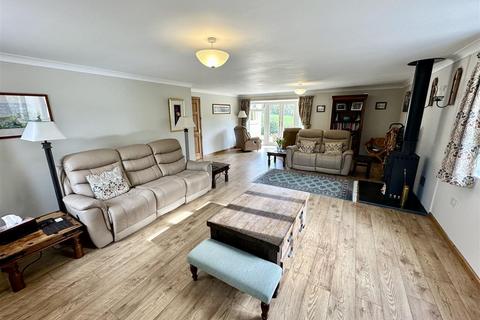 5 bedroom detached bungalow for sale, Overlooking the River Cothi