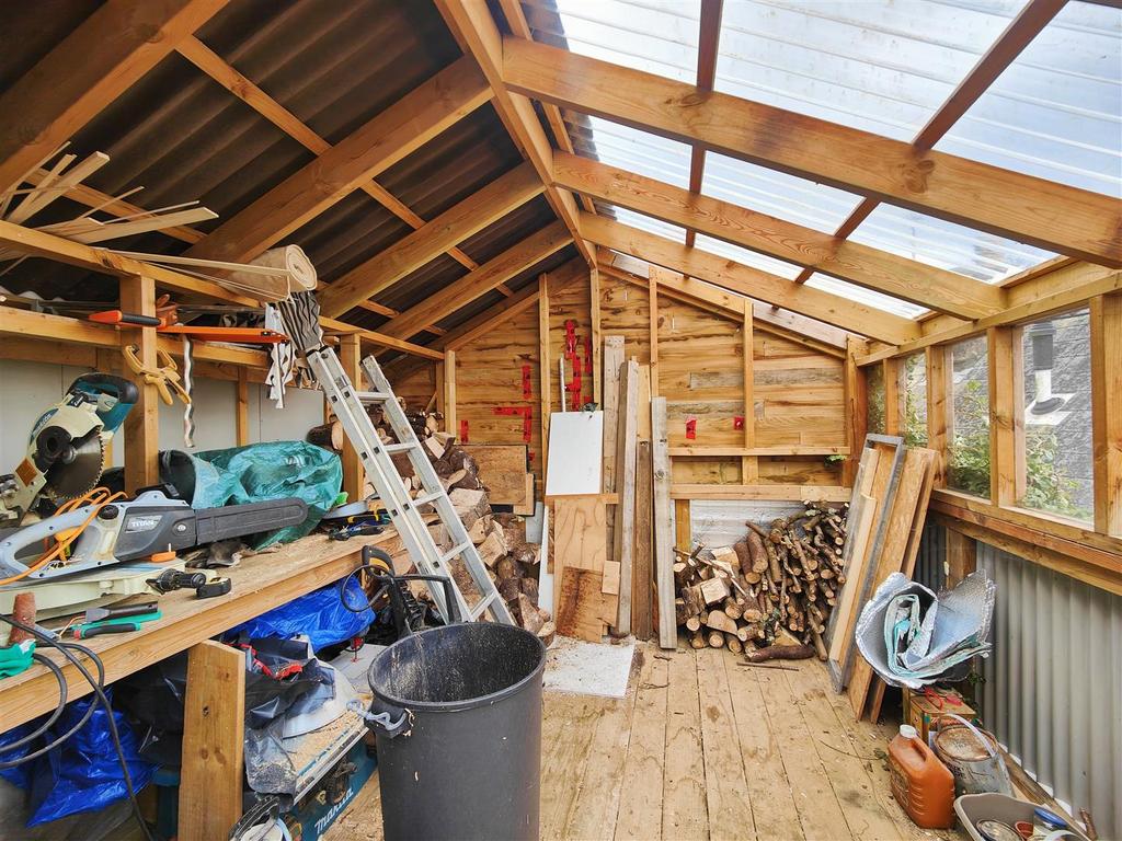 Wood Store/Workshop