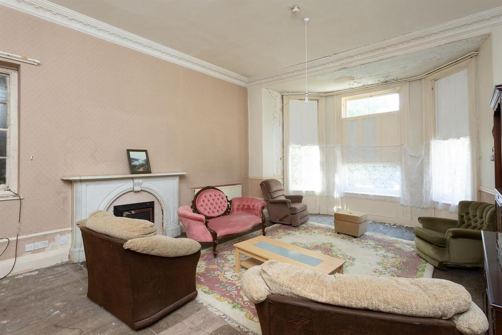 The Red House, North Bar Without... 4 bed house for sale £400,000
