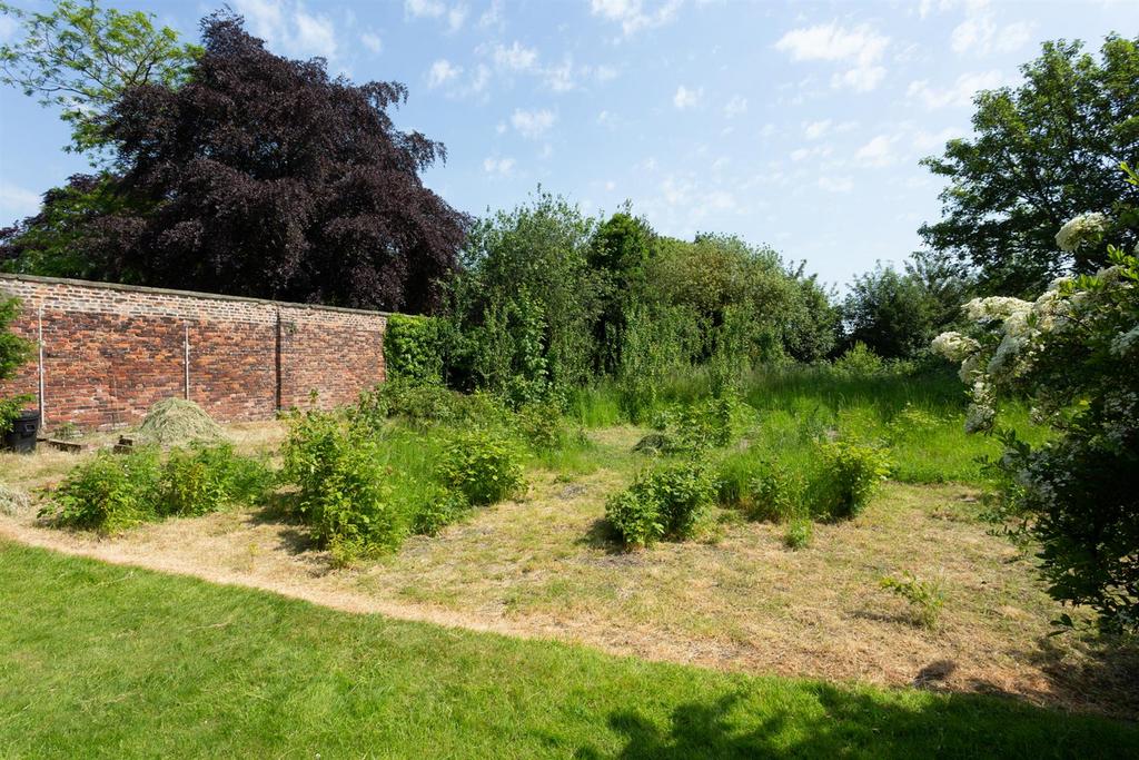 Rear Walled Garden