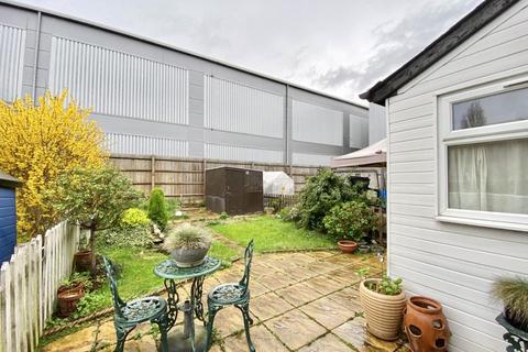 5, Uk Cottages Dawley Road, Hayes, UB3 1EQ