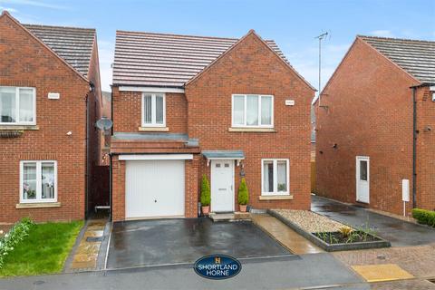 4 bedroom detached house for sale - Signals Drive, Stoke Village, Coventry, CV3 1PY