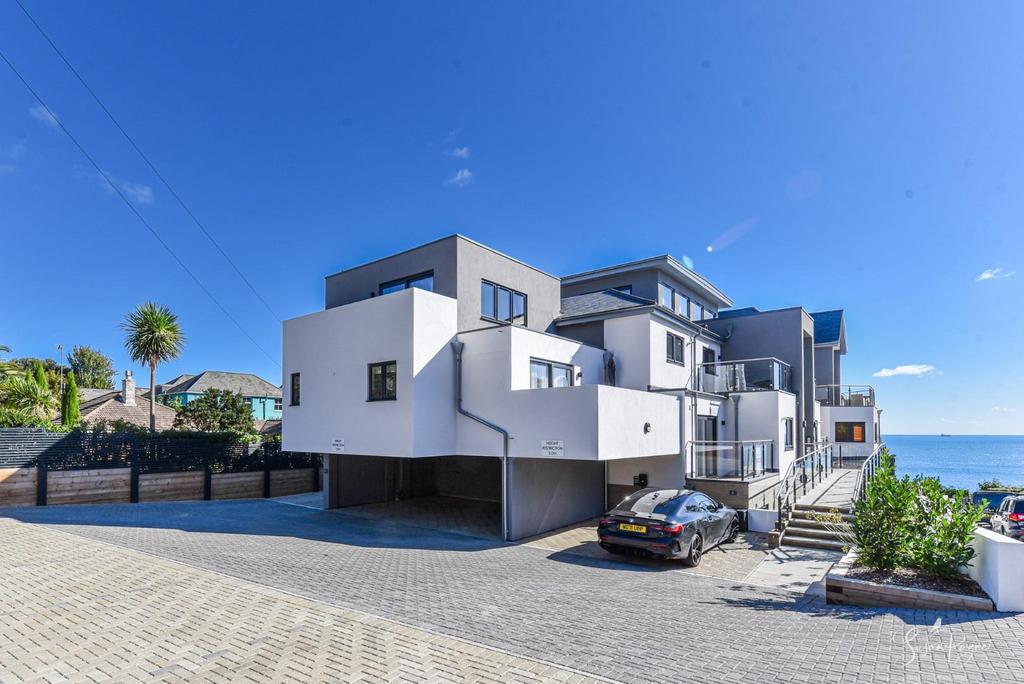 The Bayhouse Apartments