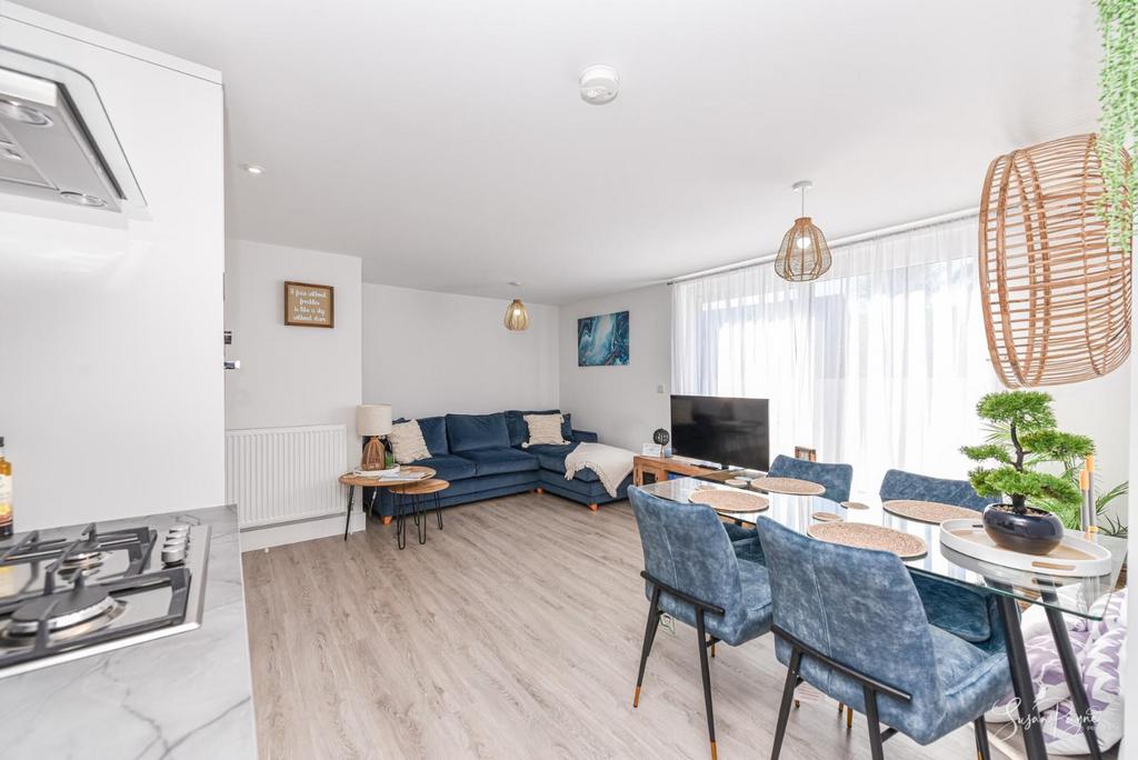 Lounge/Diner/Kitchen