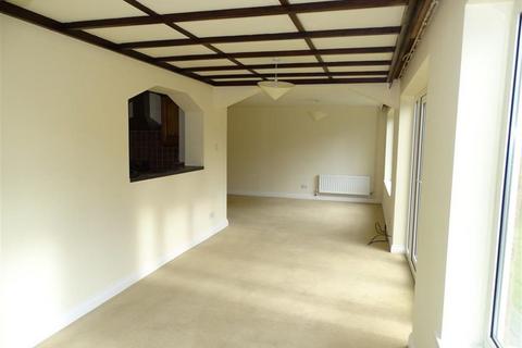 4 bedroom house to rent - Hood Court, Corby NN17 2RH