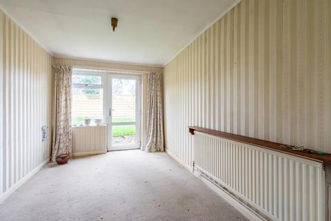 2 bedroom semi-detached bungalow for sale - Turners Croft, Heslington, York
