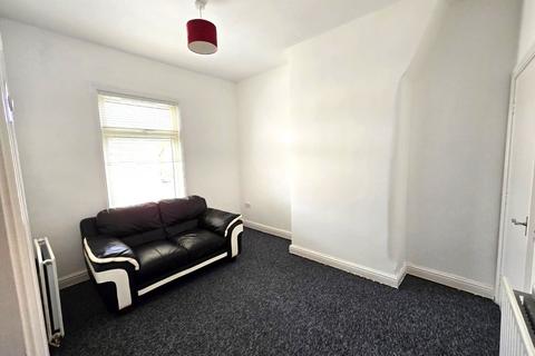 1 bedroom flat to rent, Borough Road, Darlington, DL1