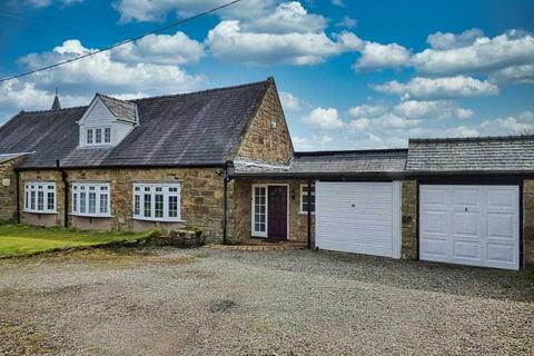 5 bedroom detached house for sale - Church Street, Pen-Y-Cae, Wrexham
