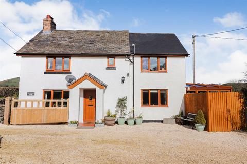 3 bedroom cottage for sale, Llanrhaeadr Ym