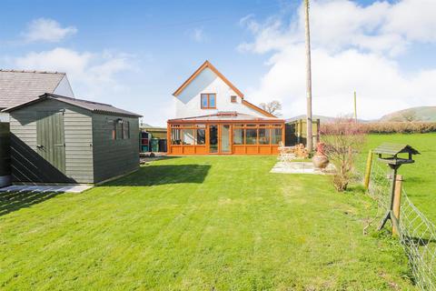 3 bedroom cottage for sale, Llanrhaeadr Ym