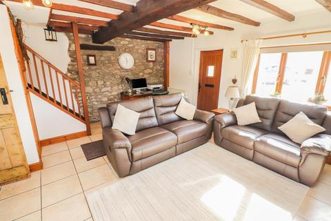 3 bedroom cottage for sale, Llanrhaeadr Ym