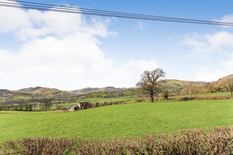 3 bedroom cottage for sale, Llanrhaeadr Ym