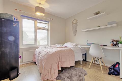 178 Kendal Way, Cambridge, CB4 1LU