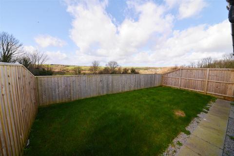 2 bedroom semi-detached bungalow for sale - 15 The Paddock, Penally