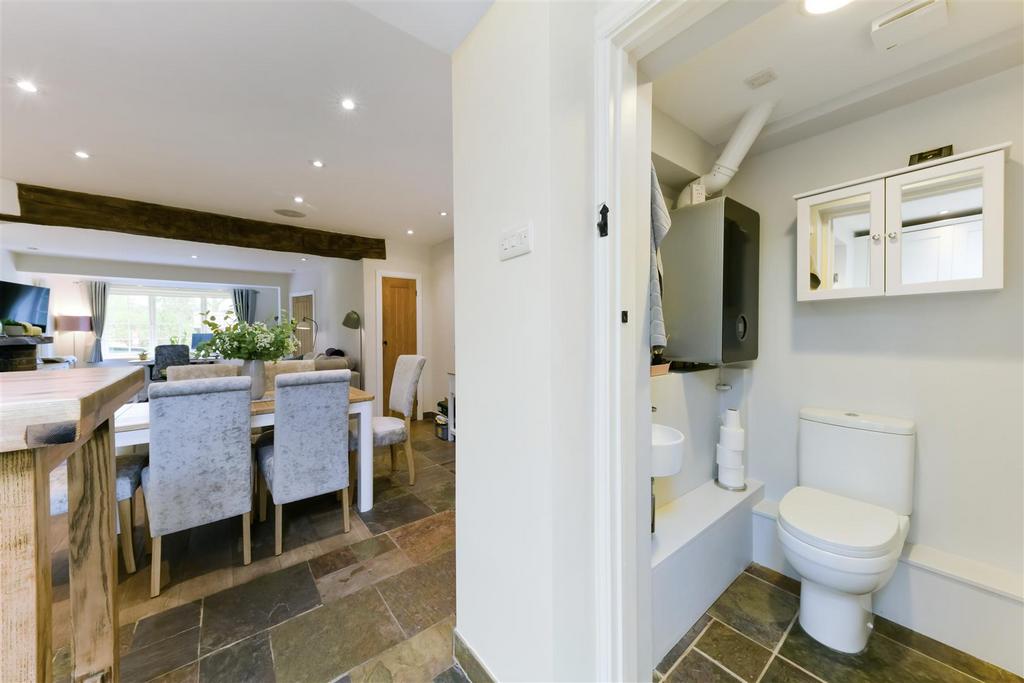Carshalton road, 54 15.jpg