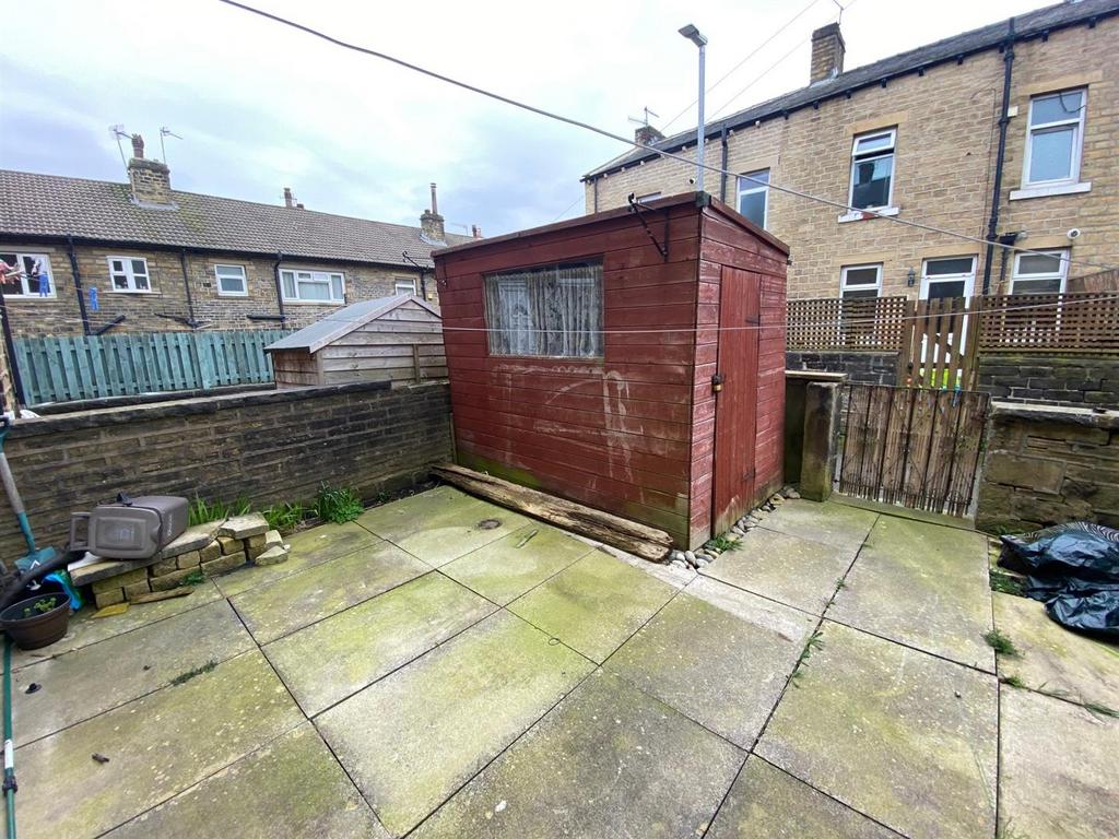 BACK GARDEN.jpg