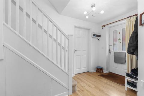 3 bedroom semi-detached house for sale - Gournay Road, Hailsham
