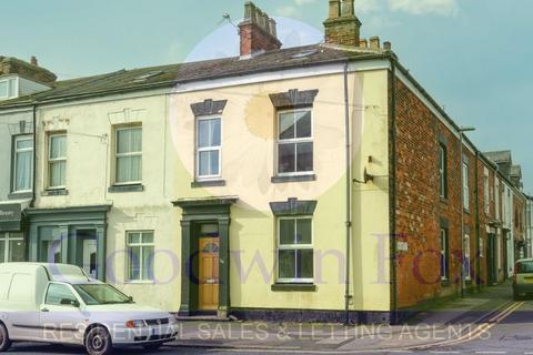 4 bedroom property for sale, Queen Street, Withernsea