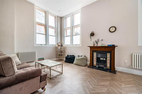 2 bedroom flat for sale - London Road, Tunbridge Wells