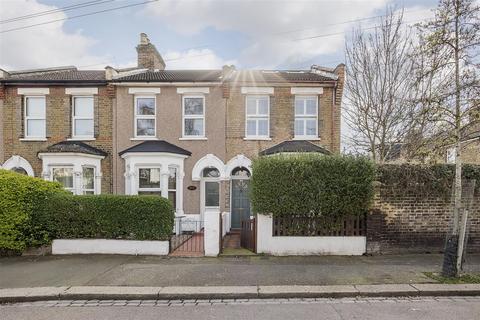 3 bedroom house to rent - Dawlish Road, London E10