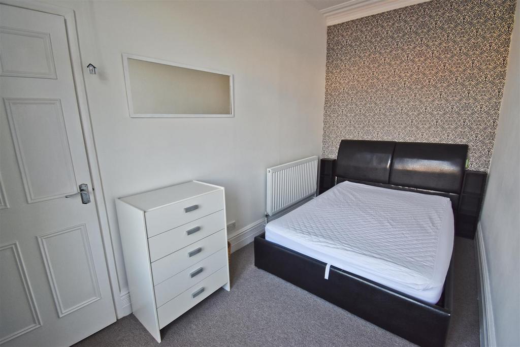 Bedroom.jpg