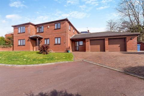 4 bedroom detached house for sale, Rock Hill Gardens, Mansfield