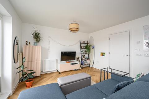 2 bedroom flat for sale, Muirhouse Crescent, Edinburgh EH4