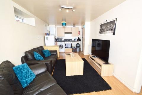 1 bedroom flat to rent - Bills Included,  Birchfields Road, Manchester M13