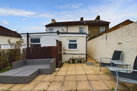 2 bedroom terraced house for sale, 2 Upland Road, Bexleyheath