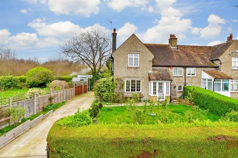 2 bedroom semi-detached house for sale, Round Street, Sole Street, Kent