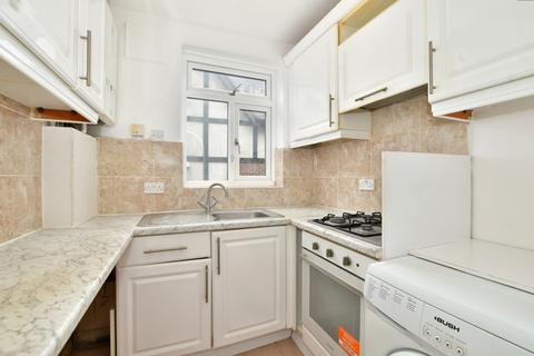 2 bedroom apartment to rent - St James Road Sutton SM1