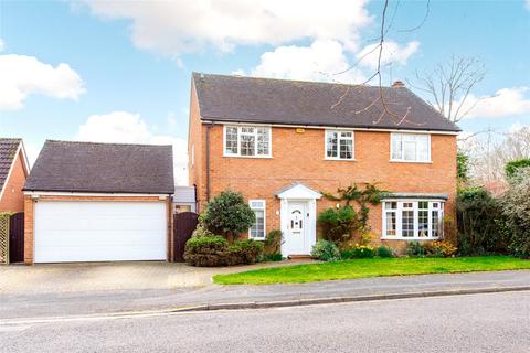 4 bedroom detached house for sale, Hall Close, Maids Moreton, Buckinghamshire, MK18