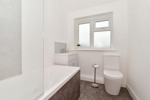 162 Downs Road, Walmer, Deal, CT14 7TF