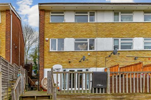 3 bedroom semi-detached house for sale, Lyndhurst Way, Istead Rise, Kent