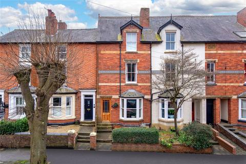 4 bedroom terraced house for sale, 163 Bargates, Leominster, Herefordshire