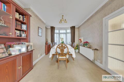 4 bedroom house for sale, Tenterden Drive, Hendon NW4