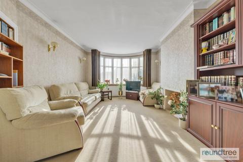 Tenterden Drive, Hendon NW4