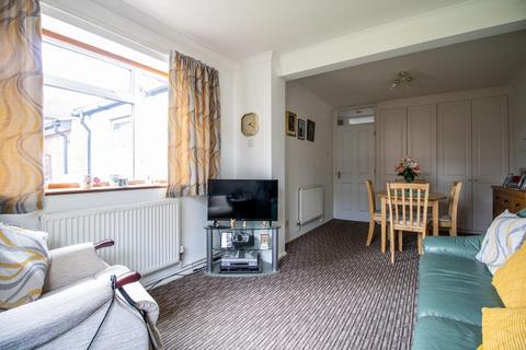38 Armitage Way, Cambridge, CB4 2UE