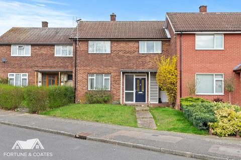 37 Northbrooks, Harlow, CM19 4DB