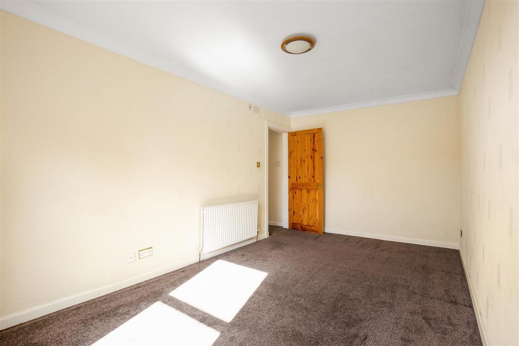 15-17 High Street 11.jpg