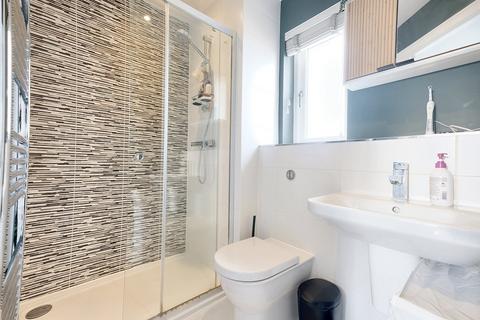 15 Whitley Link, Chelmsford, CM2 9FX