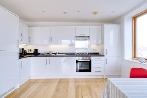 1 bedroom apartment for sale - Ferry Lane, Rainham RM13