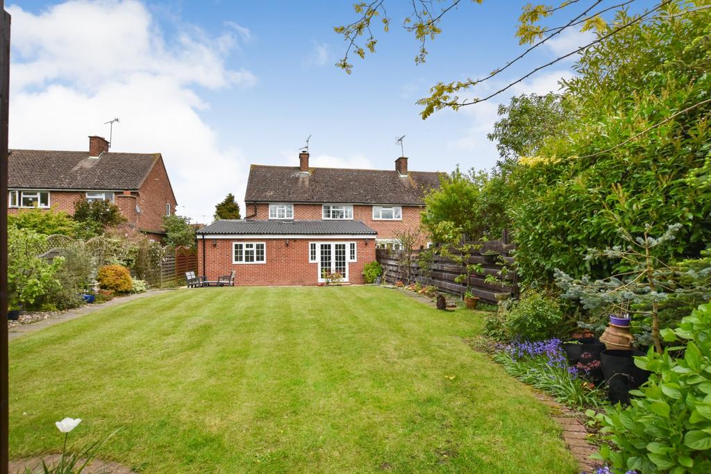 Staplers Heath, Great Totham 4 bed semidetached house for sale £425,000
