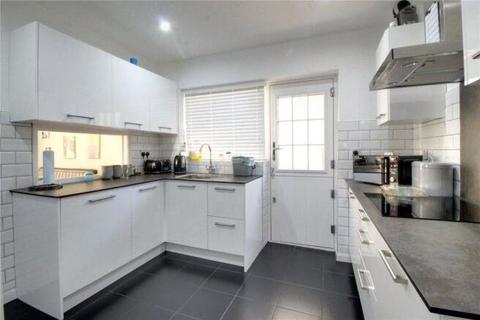 5 bedroom detached house for sale - Frimley, Camberley GU16