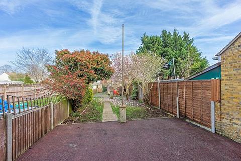 19 Barrow Grove, Sittingbourne, ME10 1LB