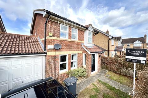 3 bedroom detached house for sale - Downley, High Wycombe HP13