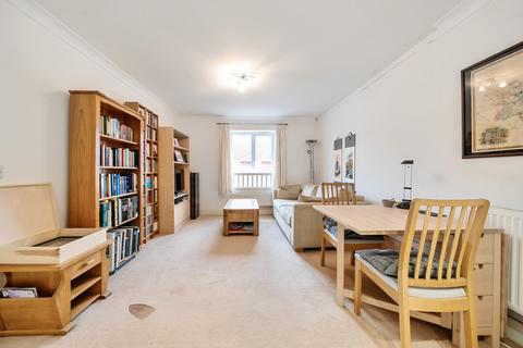 10 Whitchurch House, 1 Wren Lane, Ruislip, HA4 8FF